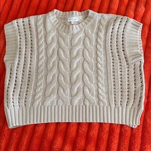 Entro oatmeal large Cable Knit Sweater